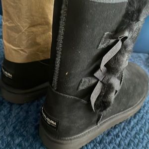 Kookaburra by UGG suede booties with faux fur decorations